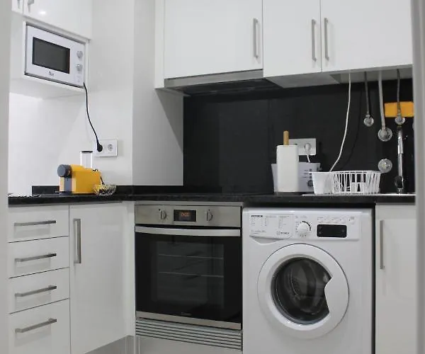 Duque De Loulé - - D *